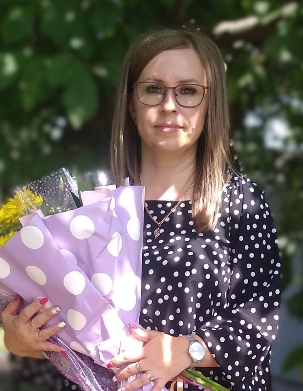 Артюхина Марина Николаевна.